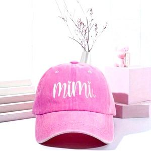 Mimi 😍 Best name and Job ever